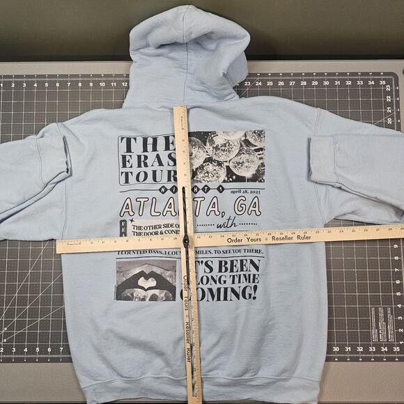 Taylor Swift Hoodie Large Blue The Eras Tour Pop Concert Music Swifty Band Y2K - Picture 9 of 13